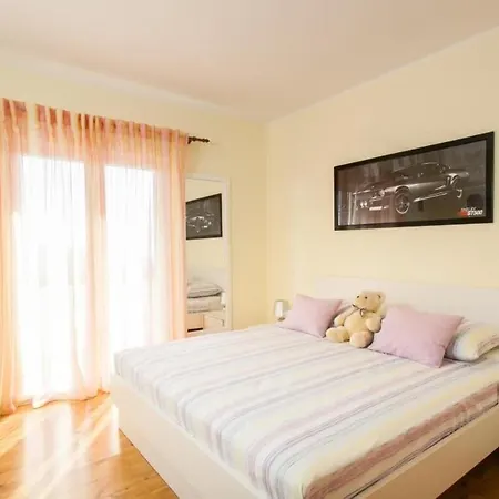 아파트 Mateo - Three Bedroom With Terrace And Private Pool