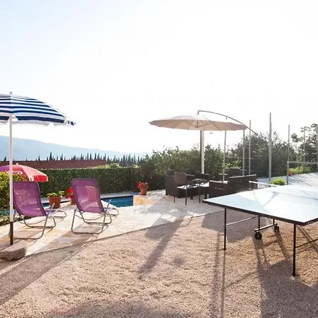 Mateo - Three Bedroom With Terrace And Private Pool Vodovada